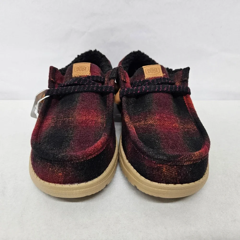 Hey Dude Wally Cozy Plaid Loafers Lined 44341-6RQ Red Black Mens Size‎ 9